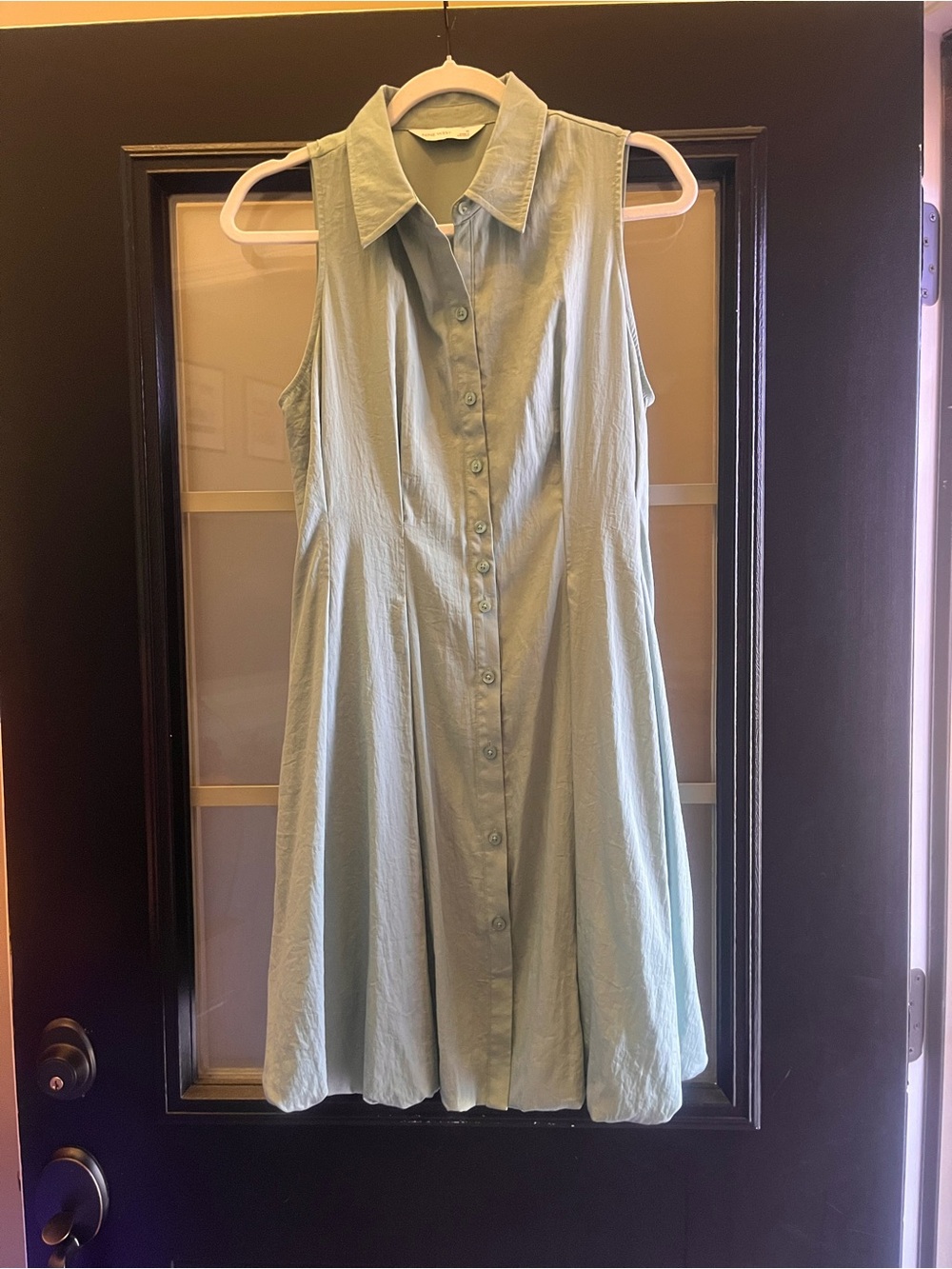 Women’s bubble hem Nine West Sleeveless Button-Front Dress in Sage Green